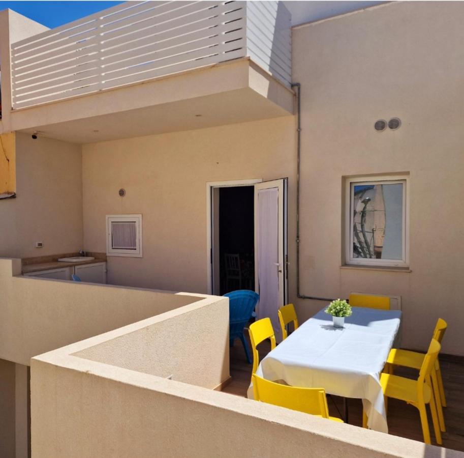 Beach Apartments Marina Di Ragusa Eksteriør bilde