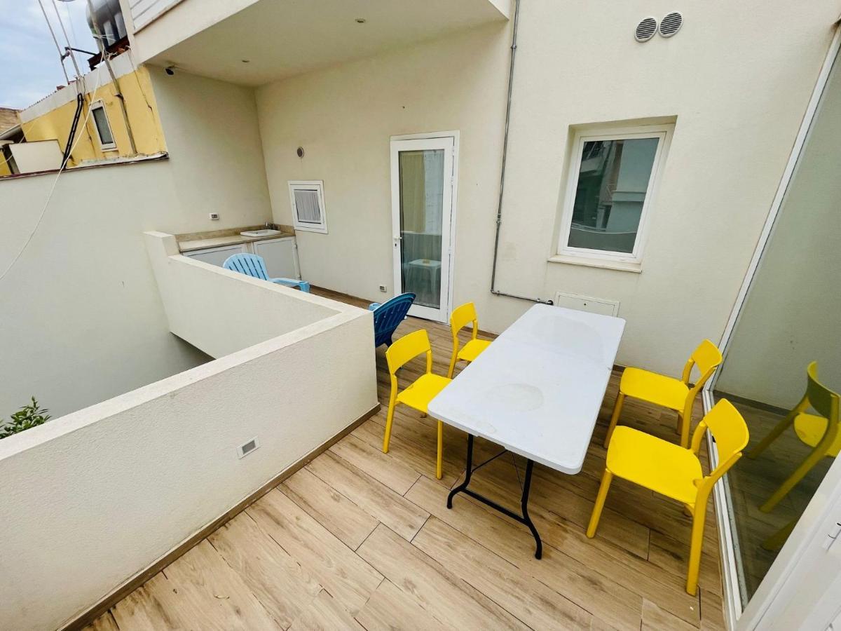Beach Apartments Marina Di Ragusa Eksteriør bilde